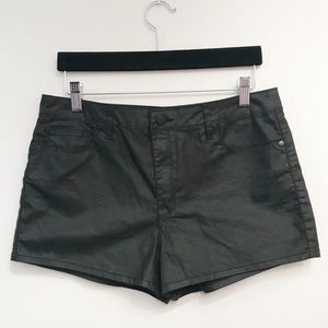 Forever 21 Women Shorts Black High Rise Wax Size 29‎
